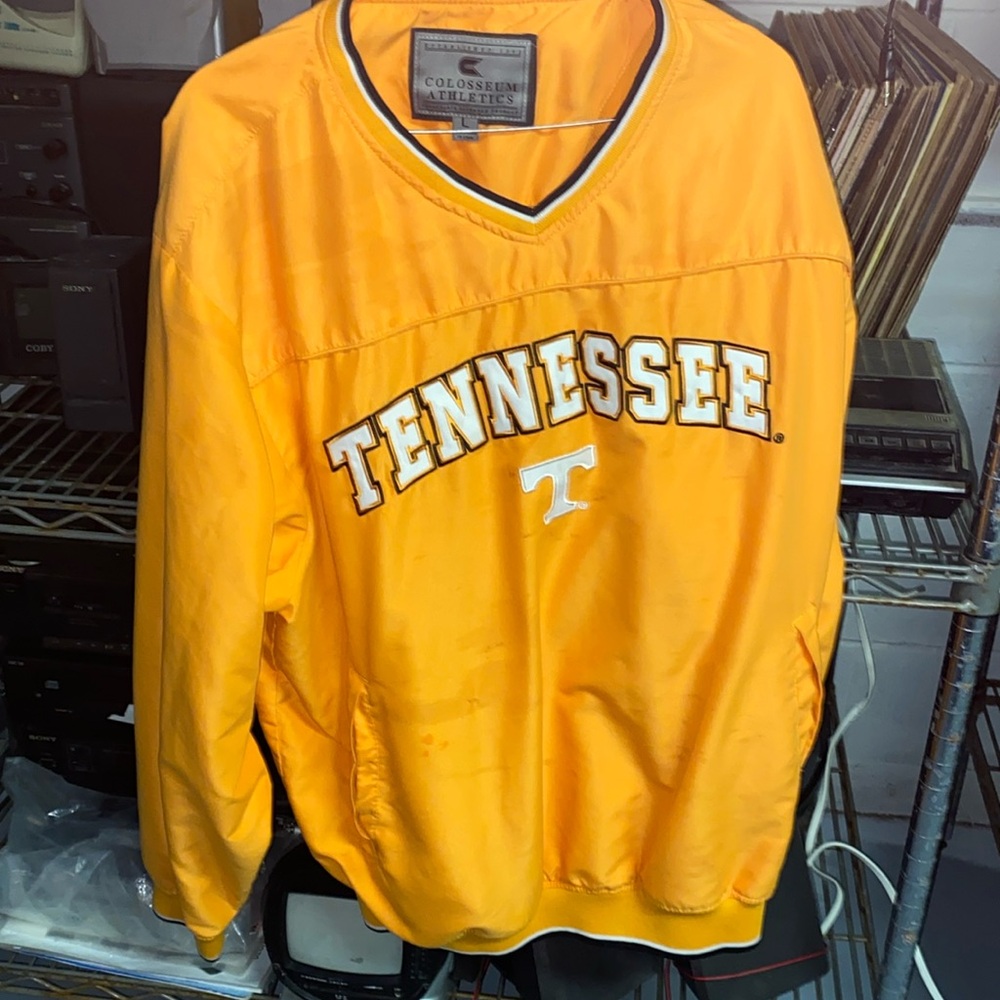 Tennessee V-Neck Pullover